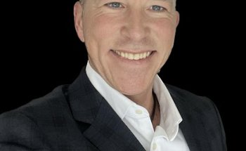 Privat Investigation Service Detegere, Oliver Peth,Wirtschaft und Privatdetektei